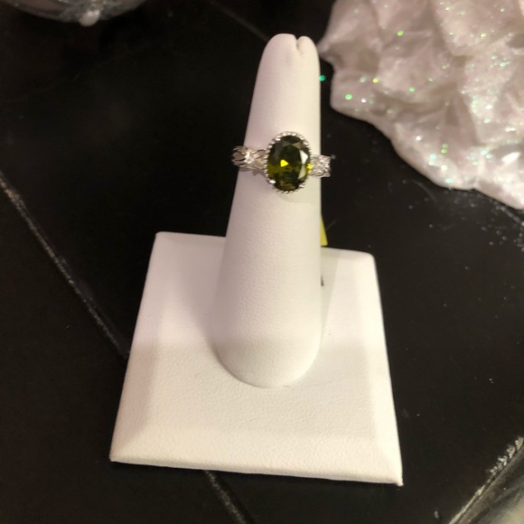 CORAL REEF MYSTIC TOPAZ RING - Picture 9 of 10